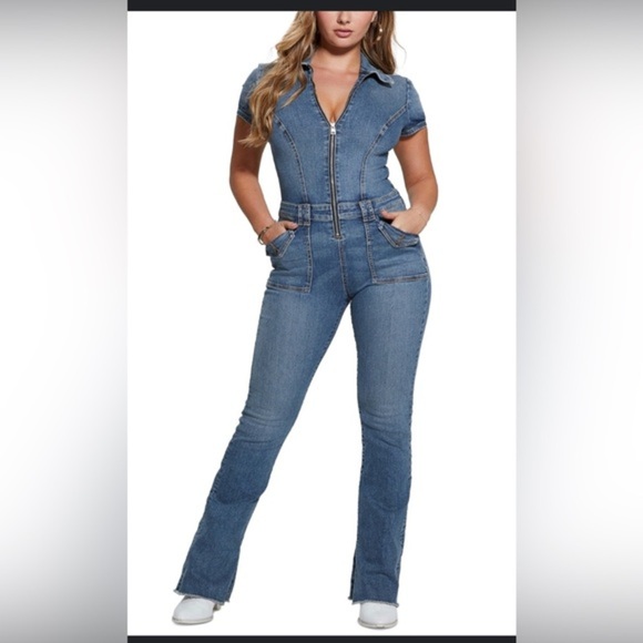 Guess Women's Persian Indigo Jade medium wash Denim jeans Jumpsuit size XS new - Picture 2 of 8